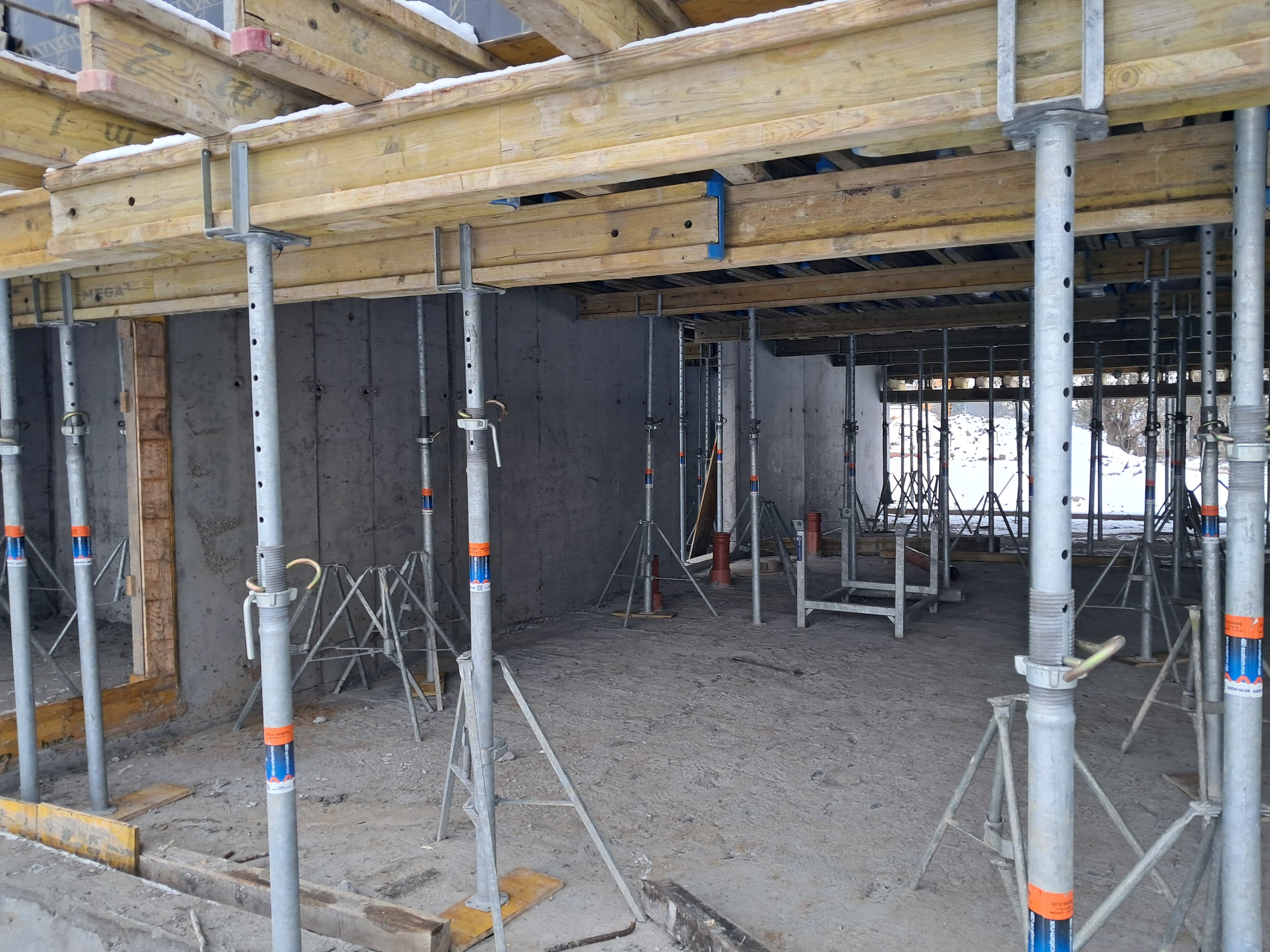 f5d30386-dfe7-4ecc-8b15-1f4fc55b3b2a