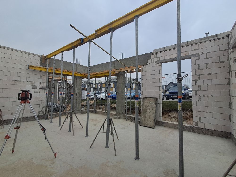 WhatsApp Image 2025-02-20 at 12.41.42.jpeg