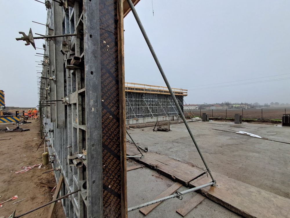 WhatsApp Image 2025-12-05 at 13.01.53 (1).jpeg