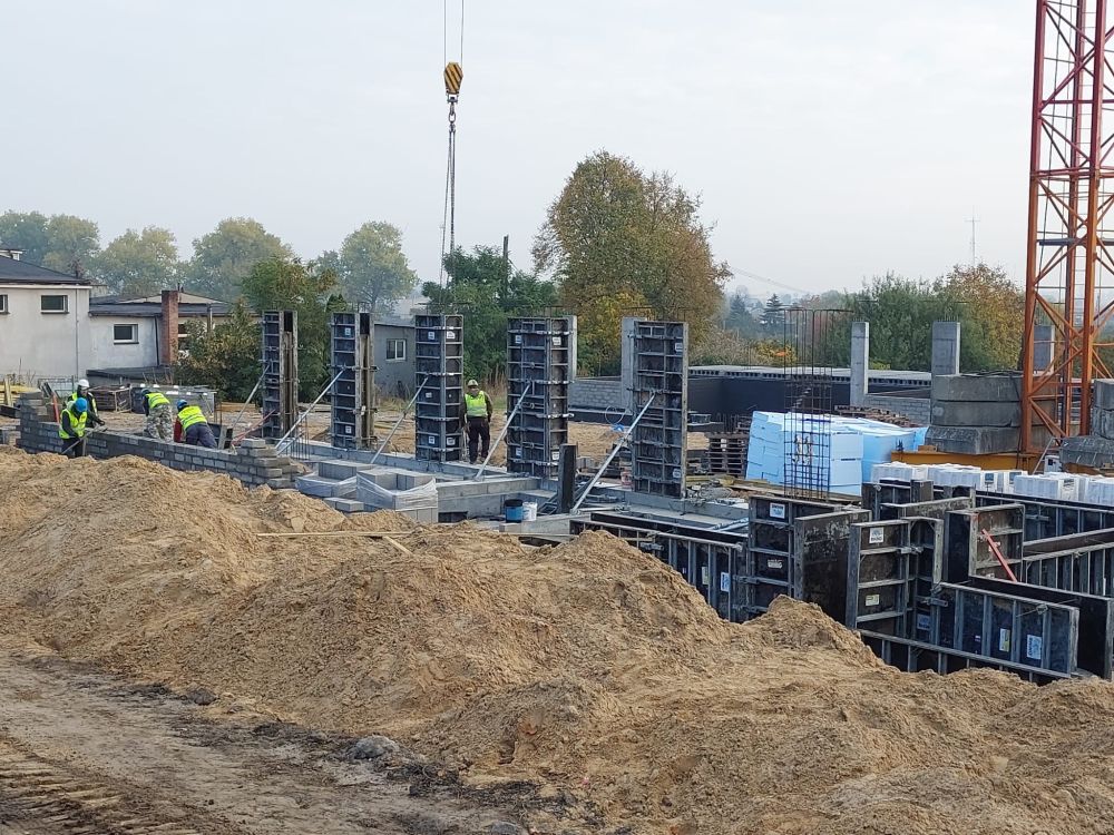 PHOTO-2022-10-14-12-13-43 3.jpg