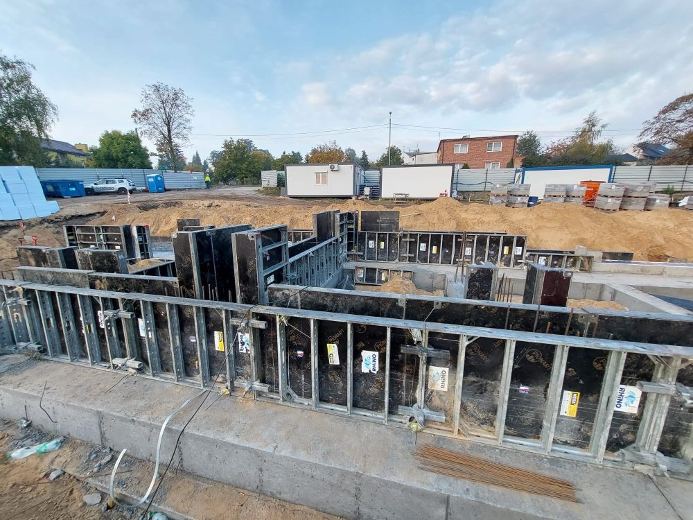 PHOTO-2022-10-14-12-13-44 2.jpg