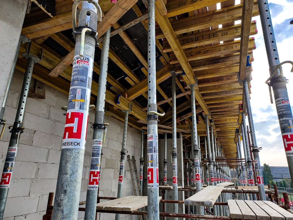 PHOTO-2022-10-14-12-11-18 2.jpg